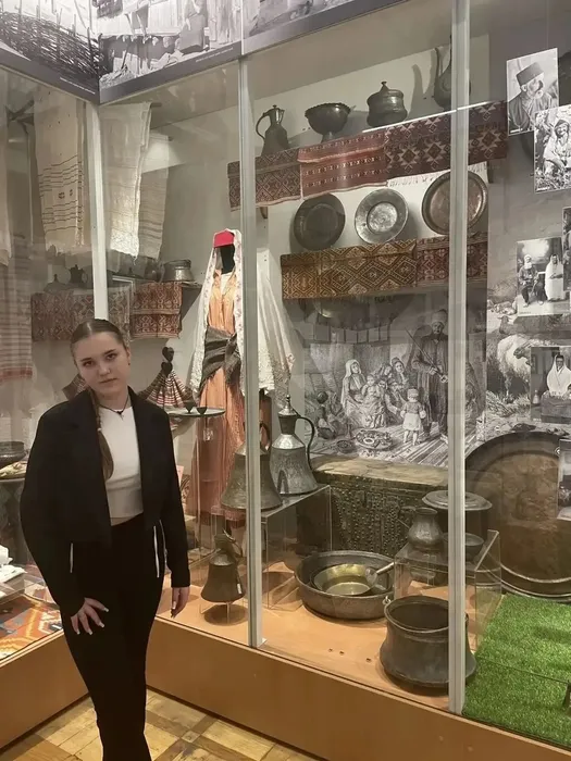 F8L6e8jj_La44Je-7CjY2HPGVZpArOX_Cu77wIw7sA0gmh18k5_0frLjv1tD-yAzkPRyxmUYEUmQOBeGDuvtLW5w